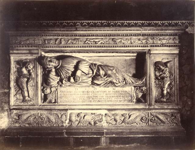 Anonimo — Anonimo romano sec. XVI - Ritratto funebre di Antonio Albertoni; Motivi decorativi con animali fantastici; Putti alati — insieme